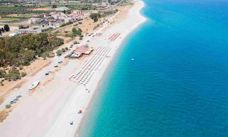 Sea in italy for aerial holidays