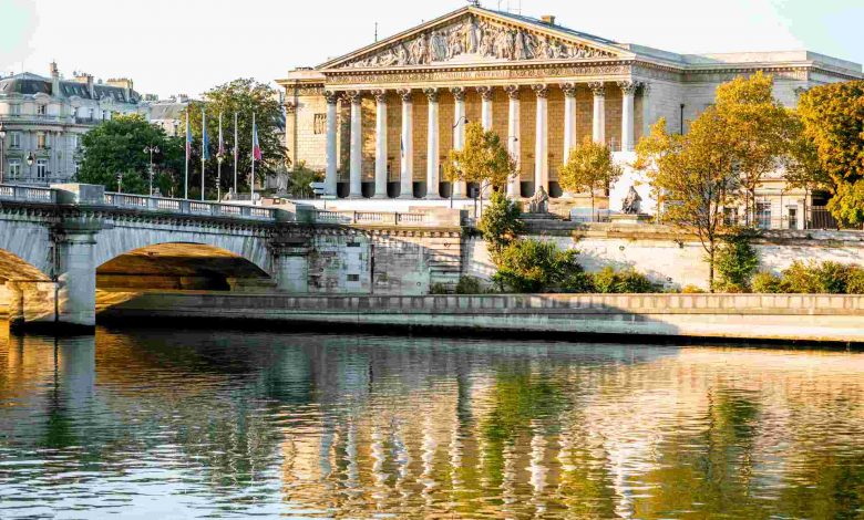 Concordia bridge with national assembly in paris